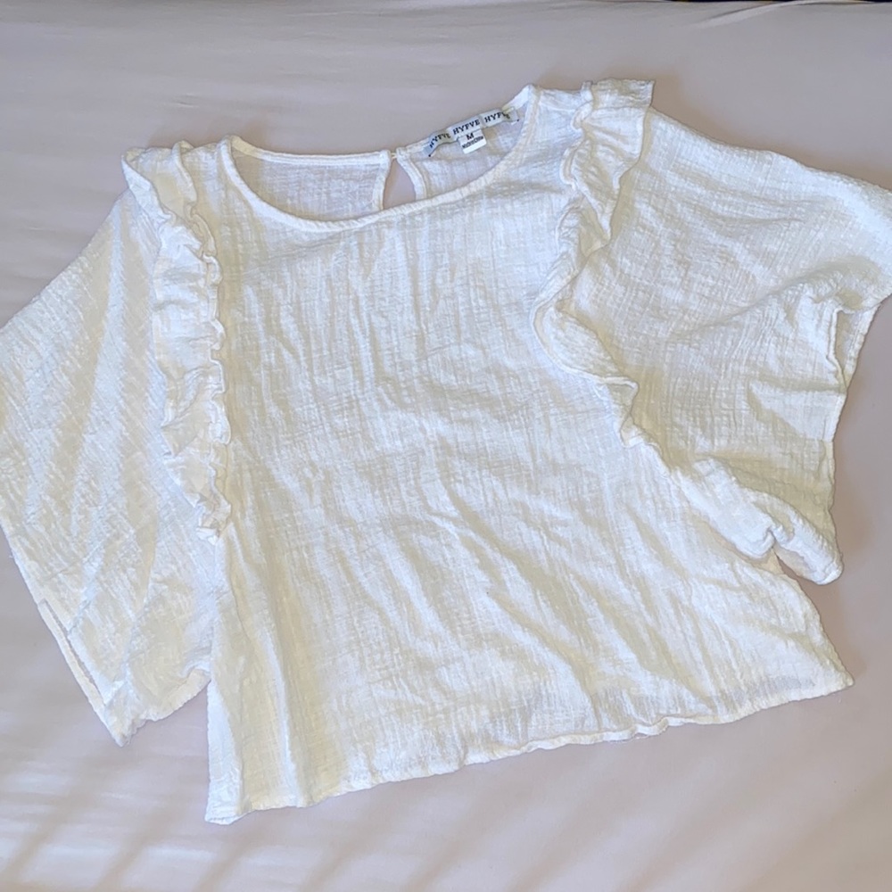 Flutter sleeve top
